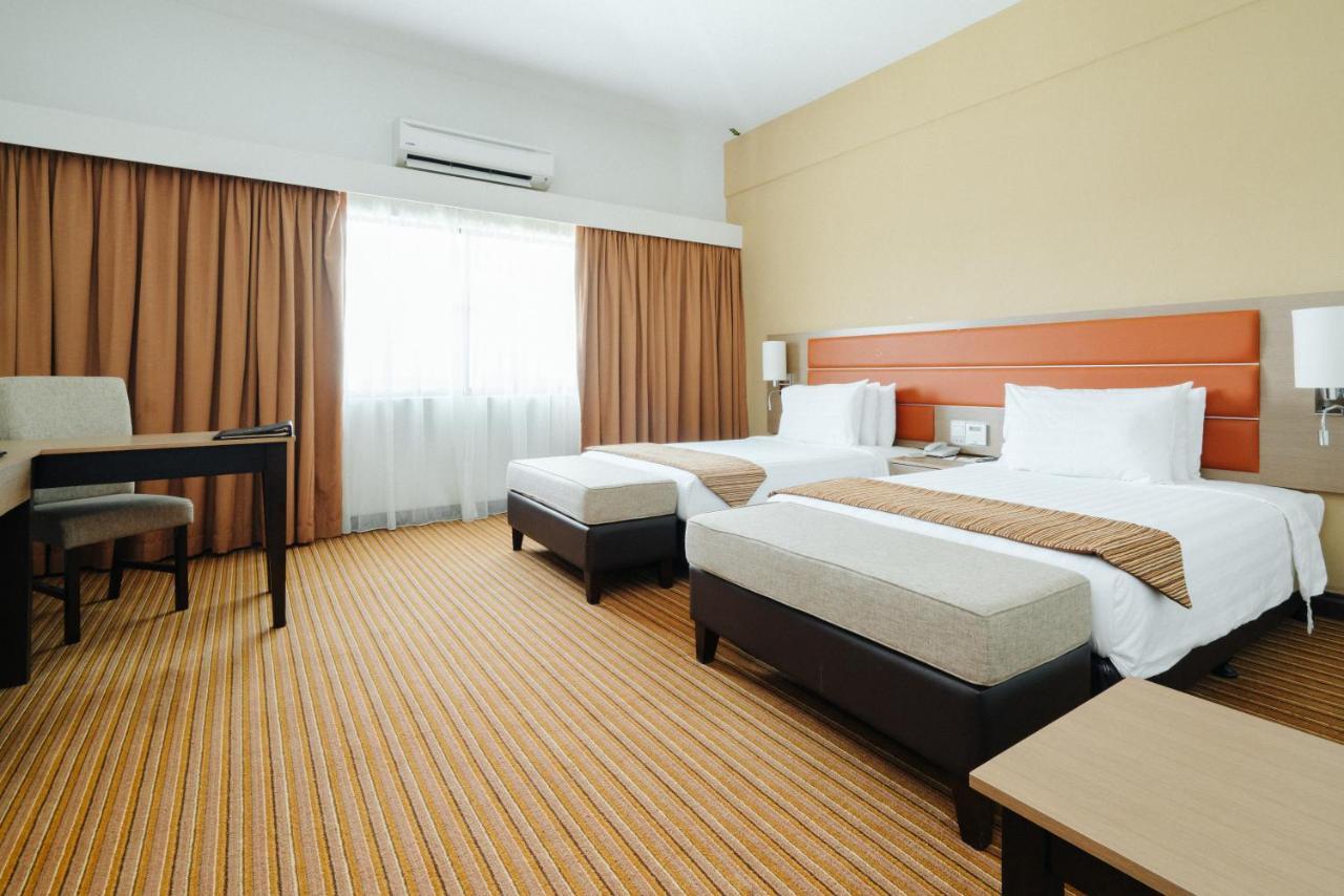 Raia Hotel & Convention Centre Terengganu Kuala Terengganu Eksteriør bilde