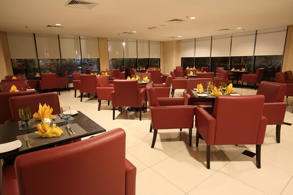 Raia Hotel & Convention Centre Terengganu Kuala Terengganu Eksteriør bilde