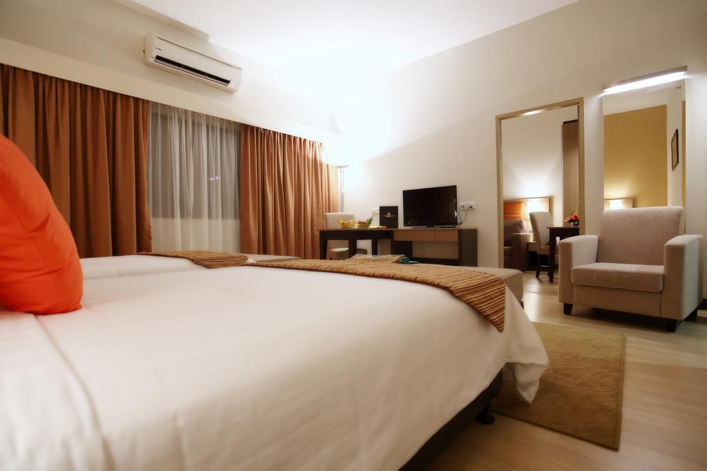 Raia Hotel & Convention Centre Terengganu Kuala Terengganu Eksteriør bilde