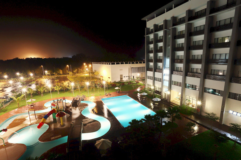 Raia Hotel & Convention Centre Terengganu Kuala Terengganu Eksteriør bilde