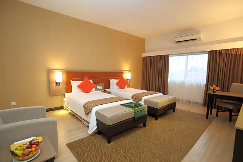 Raia Hotel & Convention Centre Terengganu Kuala Terengganu Eksteriør bilde